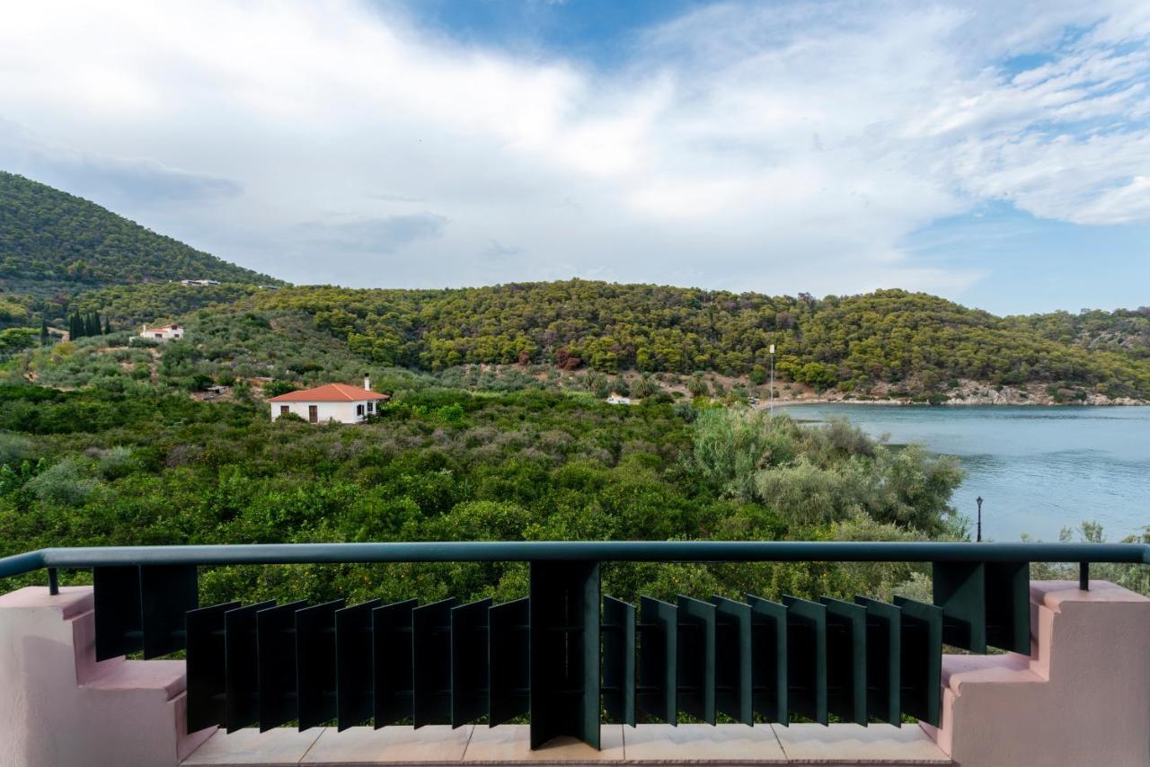 Binji Hotel Epidaurus ภายนอก รูปภาพ